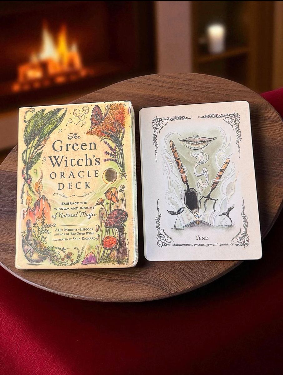 The Green Witch`s Oracle Deck